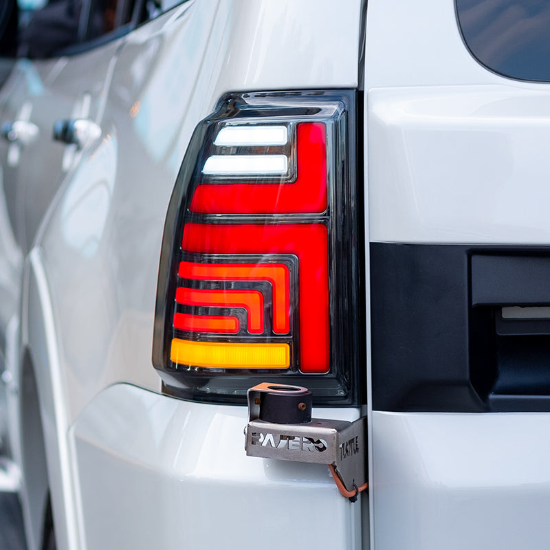 Mitsubishi Montero/Pajero 09-21 Tail Lights