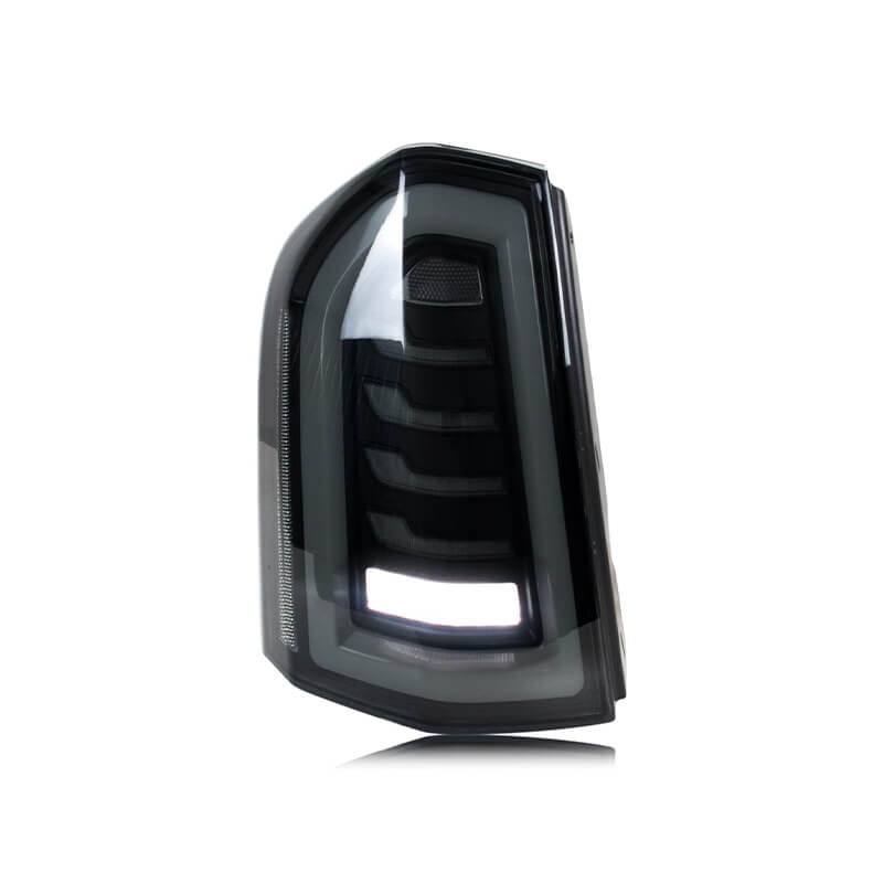 Chrysler 300C 11-14 Tail Lights