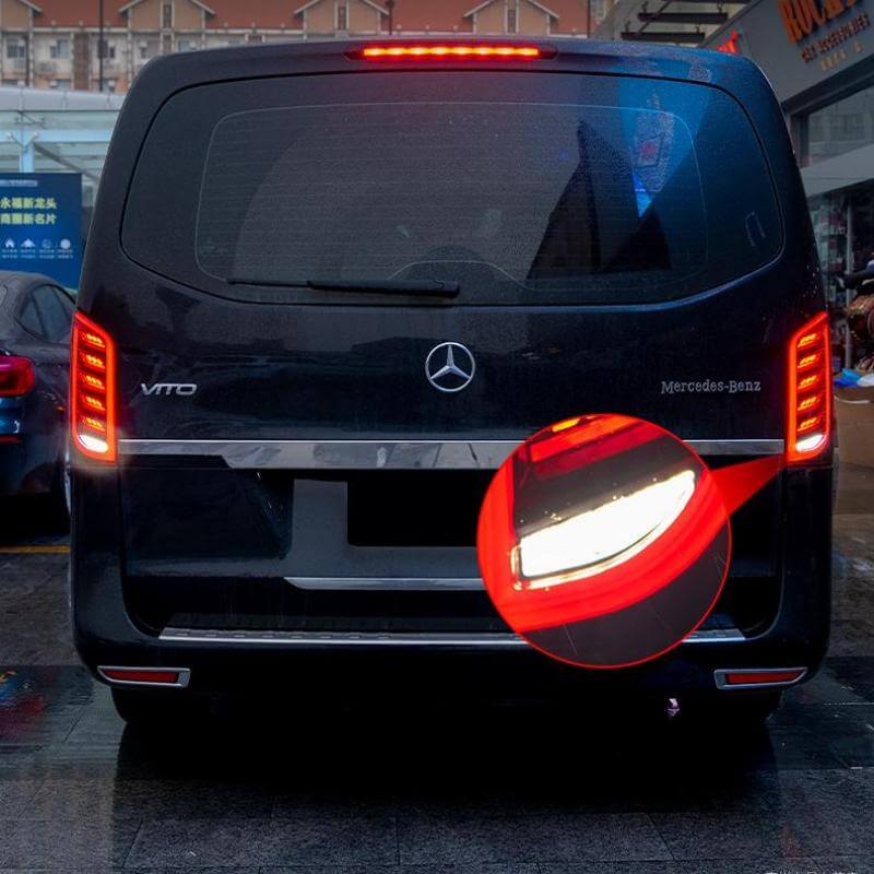 Benz Vito/V-Class/Metris 16-22 Tail Lights