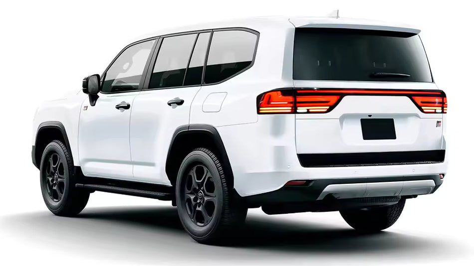 Feux arrière du Toyota Land Cruiser 300 24-26